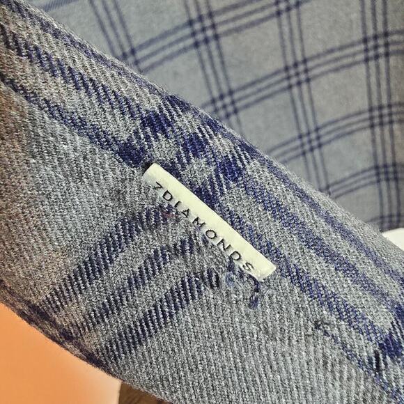 7Diamonds Generation Plaid Button Up Down Shirt Men's Size Small Rugged Outdoor - Picture 6 of 8